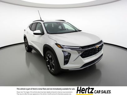 Used 2025 Chevrolet Trax LT w/ LT Convenience Package