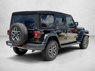Used 2024 Jeep Wrangler Unlimited Sahara AWD/4WD video 2