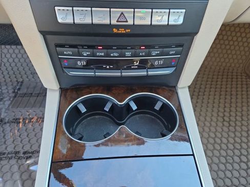 Used 2014 Mercedes-Benz E 350 Cabriolet image 29