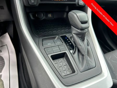 Used 2023 Toyota RAV4 XLE w/ Convenience Package FWD image 12
