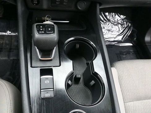 Used 2025 Nissan Rogue SV image 17