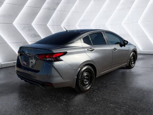 Used 2021 Nissan Versa S image 4