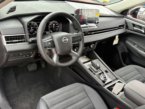 New 2026 Nissan Rogue SL AWD/4WD image 14