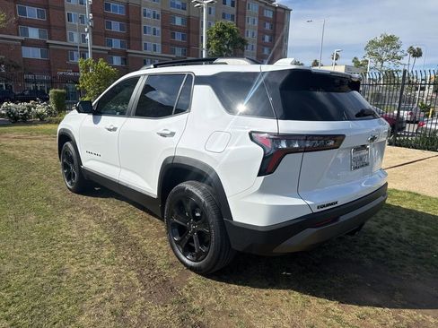 Used 2025 Chevrolet Equinox LT w/ Safety and Technology Package image 7