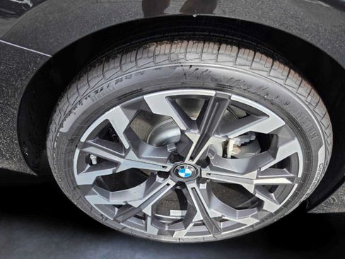 New 2026 BMW 330i xDrive Sedan w/ Premium Package AWD/4WD image 18