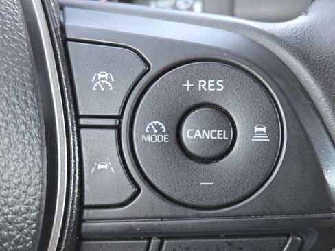 Certified 2025 Toyota Corolla XSE FWD image 15