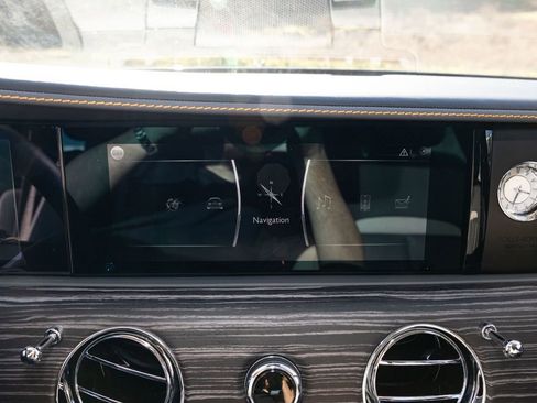 Certified 2021 Rolls-Royce Ghost Extended Wheelbase image 47