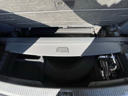 Used 2021 Volkswagen Atlas SEL image 29