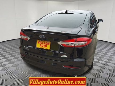 Used 2019 Ford Fusion SE w/ Equipment Group 151A image 13