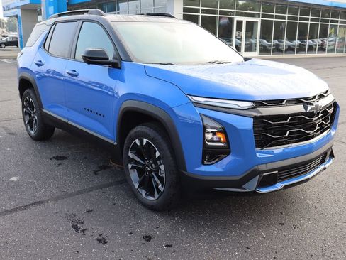New 2027 Chevrolet Equinox RS w/ Safety and Technology Package AWD/4WD image 2