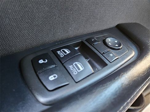 Used 2023 Dodge Challenger R/T image 29