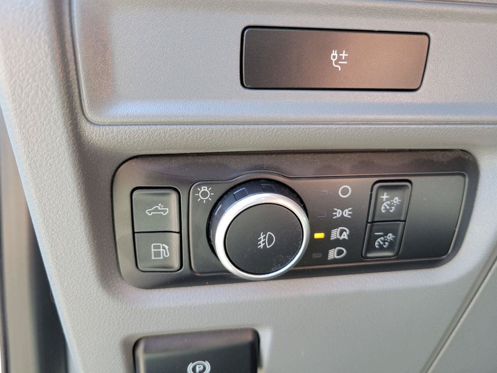 Used 2022 Ford F150 XLT w/ Equipment Group 301A Mid AWD/4WD image 11