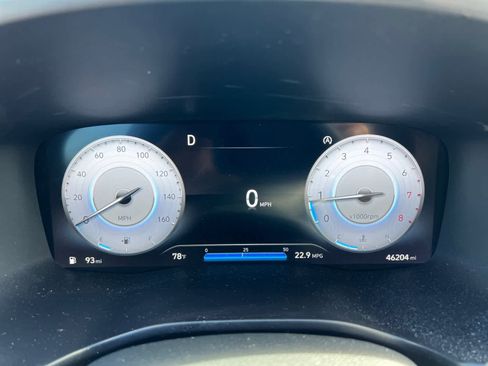 Used 2022 Hyundai Santa Fe Limited w/ Cargo Package image 23