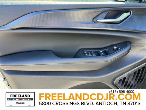 New 2025 Jeep Grand Cherokee 4WD image 21