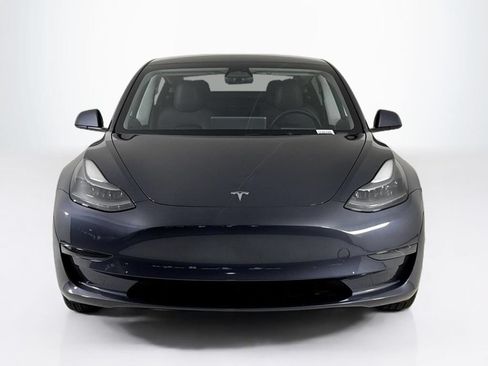 Used 2023 Tesla Model 3 Standard Range RWD image 8