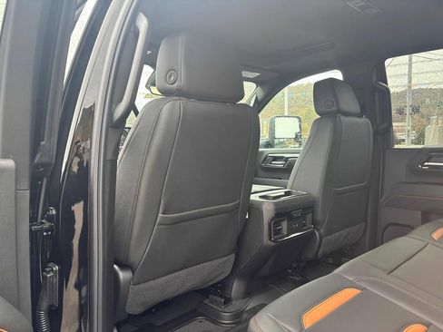 New 2026 GMC Sierra 2500 AT4 w/ Technology Package image 43