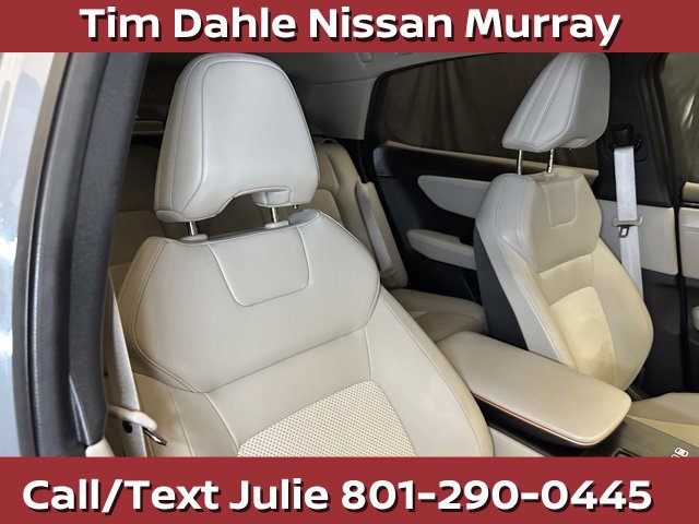 Used 2024 Nissan Ariya AWD image 16