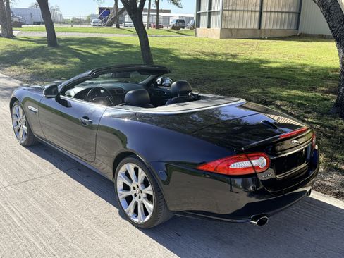 Used 2013 Jaguar XK Convertible image 17