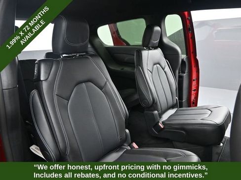 New 2026 Chrysler Voyager LX image 20