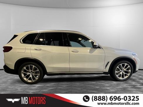 Used 2019 BMW X5 xDrive40i image 2