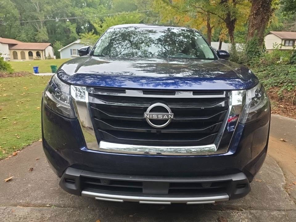 Used 2024 Nissan Pathfinder SL w/ SL Premium Package AWD/4WD image 6