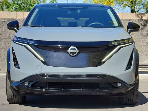 Used 2023 Nissan Ariya AWD/4WD image 4
