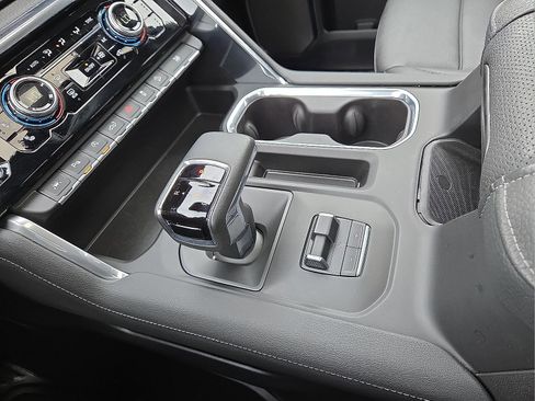 Used 2024 GMC Sierra 1500 Denali w/ Denali Reserve Package image 25