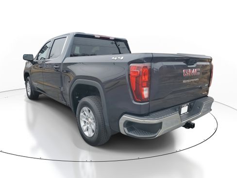 Used 2024 GMC Sierra 1500 SLE image 4