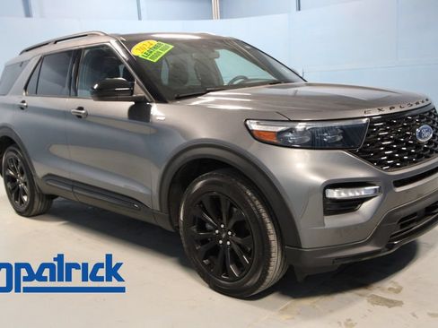 Used 2024 Ford Explorer ST-Line w/ Class IV Trailer Tow Package AWD/4WD image 1