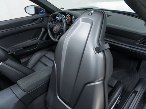 Certified 2022 Porsche 911 Carrera 4 GTS image 29