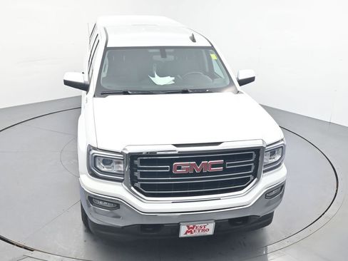 Used 2018 GMC Sierra 1500 SLE w/ SLE Value Package image 4