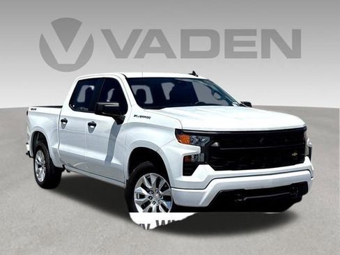 Used 2024 Chevrolet Silverado 1500 Custom AWD/4WD image 1