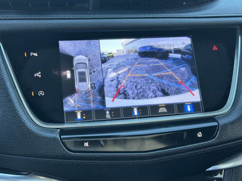 Used 2023 Cadillac XT5 Premium Luxury w/ Technology Package image 30