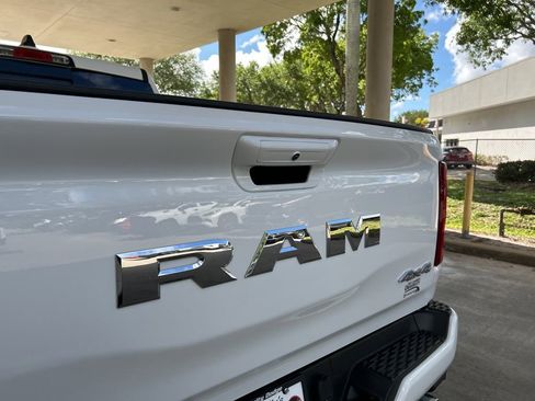 Used 2025 RAM 1500 Big Horn AWD/4WD image 23