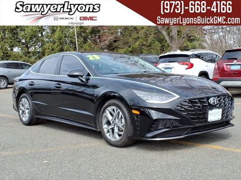 Used 2023 Hyundai Sonata SEL FWD image 1