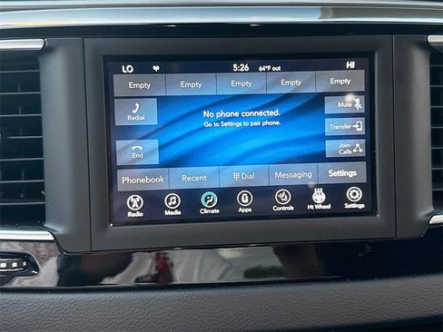 Used 2020 Chrysler Pacifica Touring-L image 15