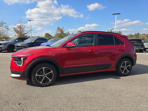 New 2026 Kia Niro EX image 5