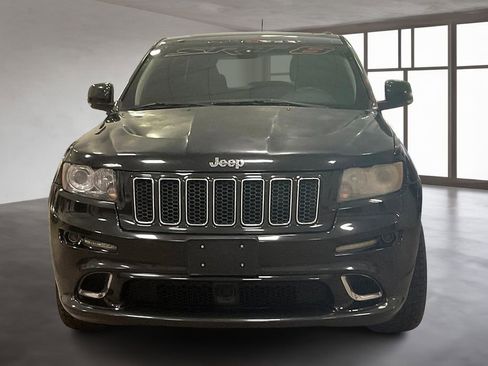 Used 2012 Jeep Grand Cherokee SRT8 w/ Luxury Group II AWD/4WD image 4