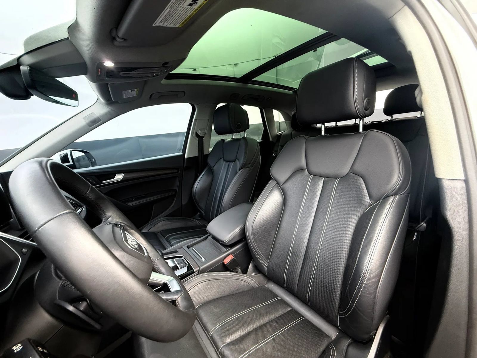 Used 2021 Audi Q5 Prestige w/ Prestige Package AWD/4WD image 24
