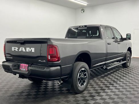 Used 2025 RAM 3500 Laramie AWD/4WD image 7