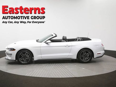 Used 2022 Ford Mustang Premium RWD image 57
