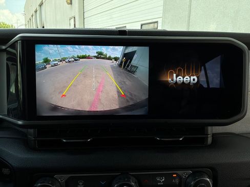 Used 2025 Jeep Wrangler Sport S image 26