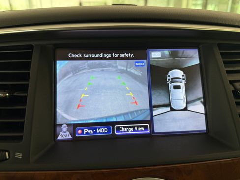 Used 2015 INFINITI QX80 2WD w/ Deluxe Technology Package image 34