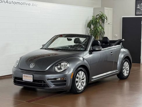 Used 2018 Volkswagen Beetle 2.0T S FWD image 7