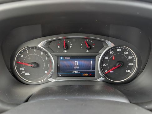 Used 2021 GMC Acadia SLE image 23