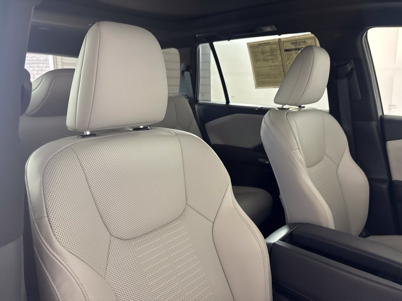 Used 2025 Lexus TX 350 AWD w/ Technology Package image 32