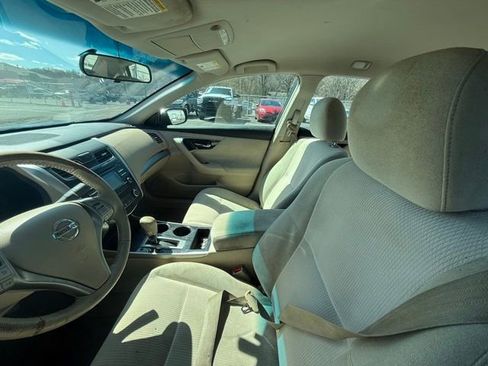 Used 2013 Nissan Altima 2.5 SV image 5
