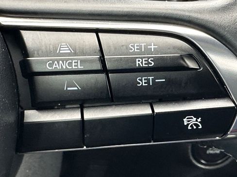 Used 2024 MAZDA MAZDA3 s image 21