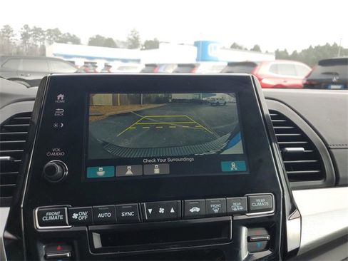 Certified 2024 Honda Odyssey Sport image 25