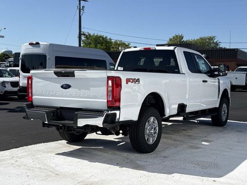 New 2026 Ford F350 4x4 SuperCab Super Duty image 3